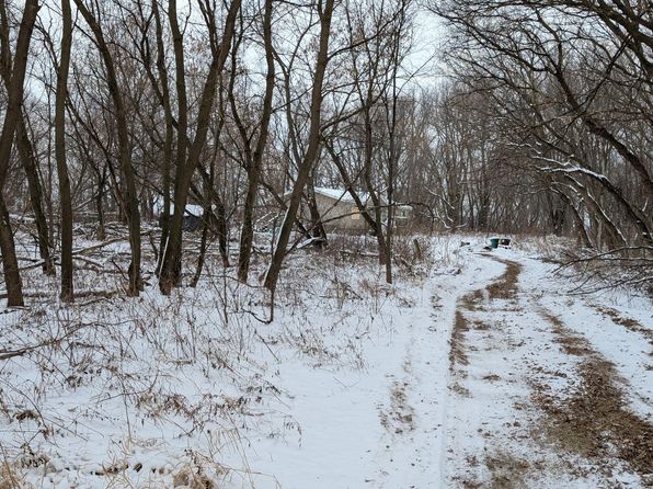 38489 100th Ave, Cannon Falls, MN 55009