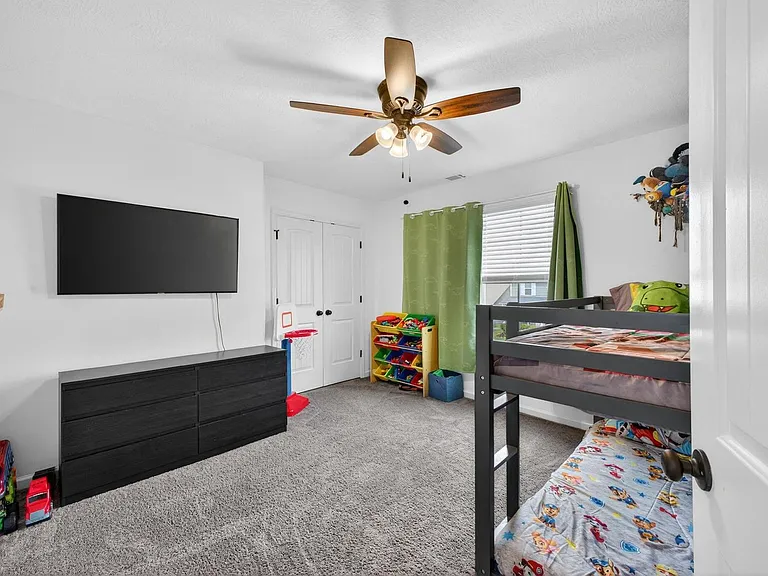 537 Jensen Ln — Photo 7