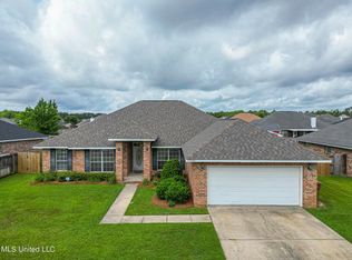 15261 Haversham Pl, Diberville, MS 39540