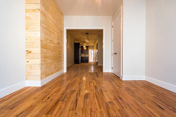 Rented by Nooklyn NYC LLC | media 37