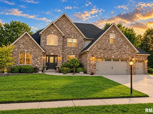 1825 Autumn Rdg, Washington, IL 61571