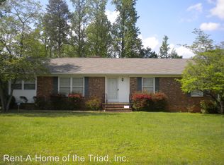5110 W Wendover Ave, Jamestown, NC 27282