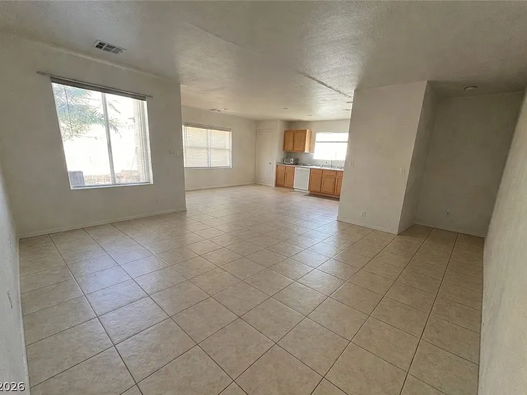 5698 Doubleday St — Photo 5