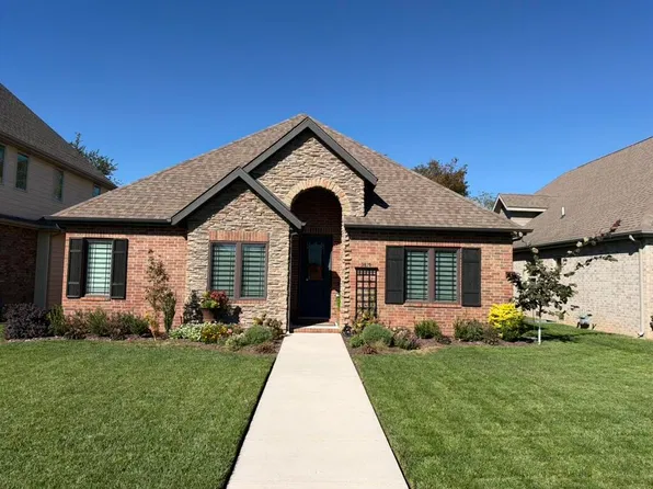 3819 E Brookdale Terrace, Springfield, MO 65802
