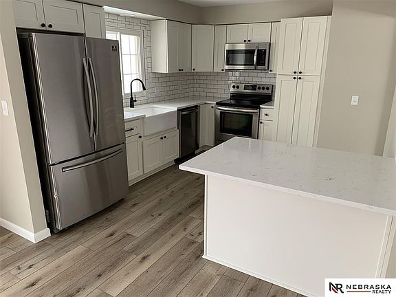 3rd image of 3915 N 94th St