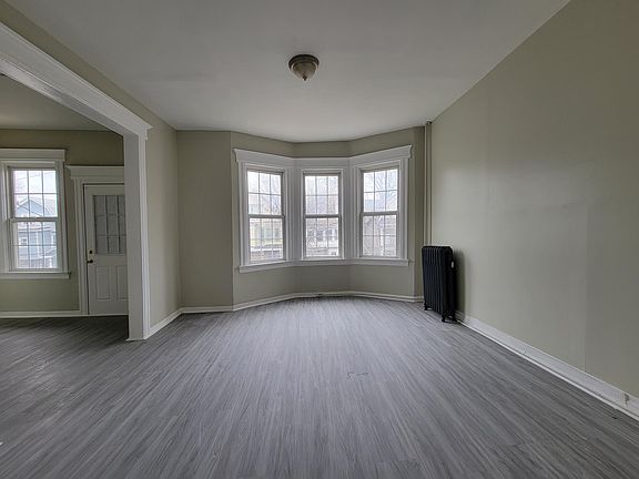 2nd image of 849 S 15th St #2E