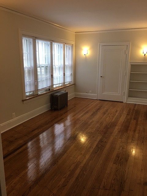 1st image of 430 Linden Ave #M1