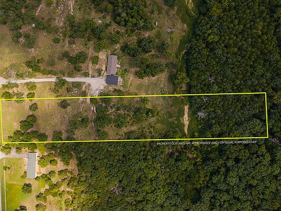 3rd image of 613 Lake Ranch Road