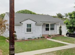 2070 N Greenbrier Rd, Long Beach, CA 90815