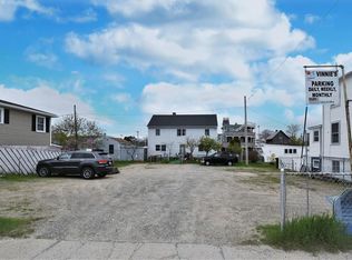 70 Railroad Ave, Salisbury, MA 01952