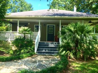 16898 Provencher Rd, Fairhope, AL 36532