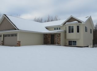 2439 Hidden Pines Dr, Carlton, MN 55718