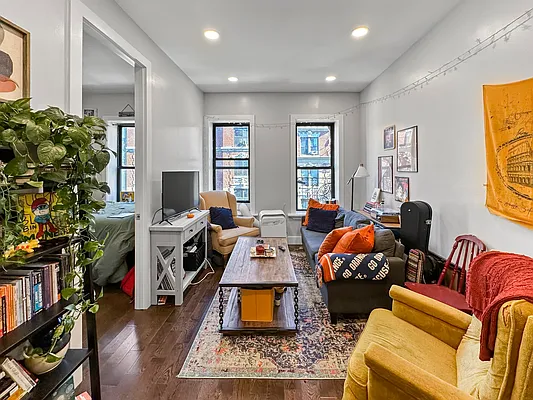 Rented by Skyward | media 13