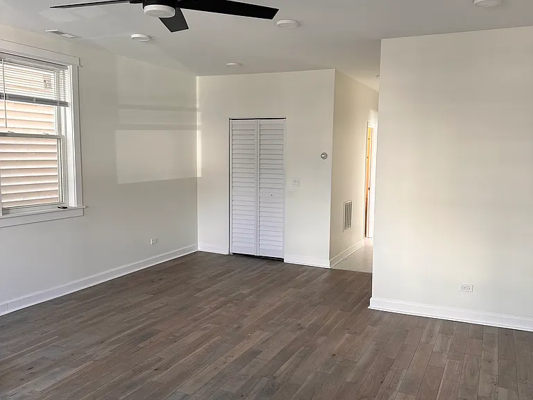 5161 W Grand Ave #1F — Photo 4