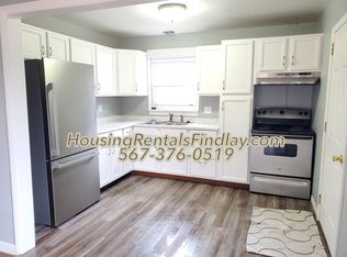 827 Bernard Ave, Findlay, OH 45840