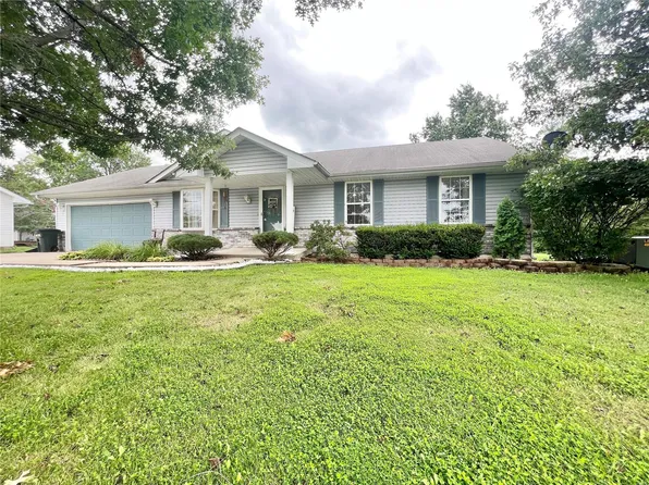998 Southway Ct, Bowling Green, MO 63334