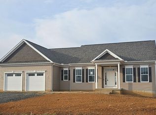 13714 Pulaski Dr, Hagerstown, MD 21742