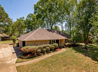 12020 Elva Dr, Baton Rouge, LA 70816