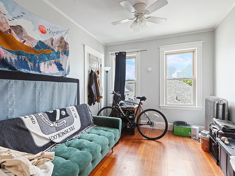 8 Hallet St #3 — Photo 19