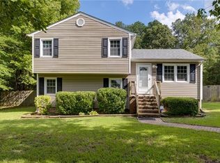 126 Holly Berry Ln, Prince George, VA 23875