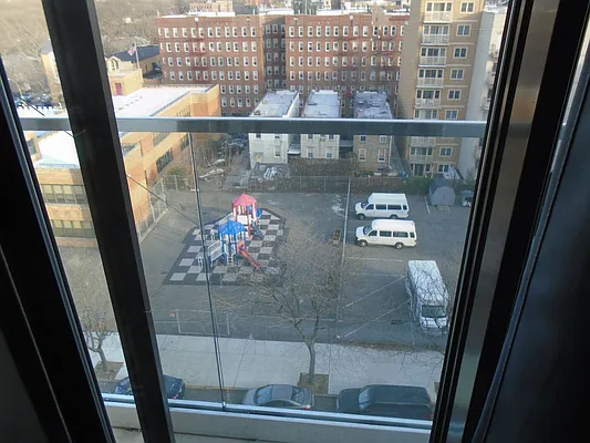 Rented by 18 REALTY | media 38