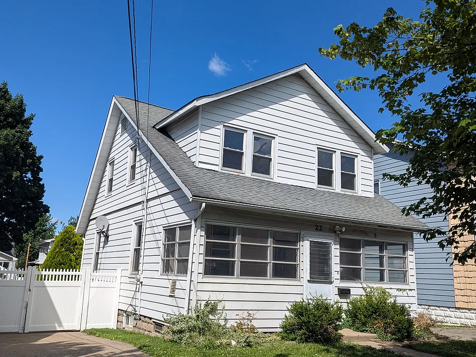 22 Ilford Ave