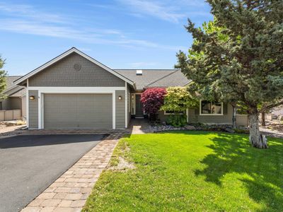 1054 Yosemite Falls Dr, Redmond, OR, 97756