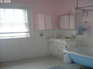 2455 NW Johnson St, Portland, OR 97210