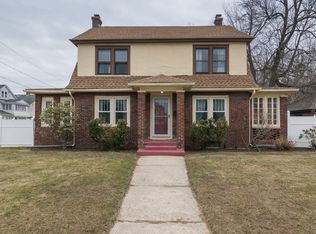 69 Belvidere St, Springfield, MA 01108