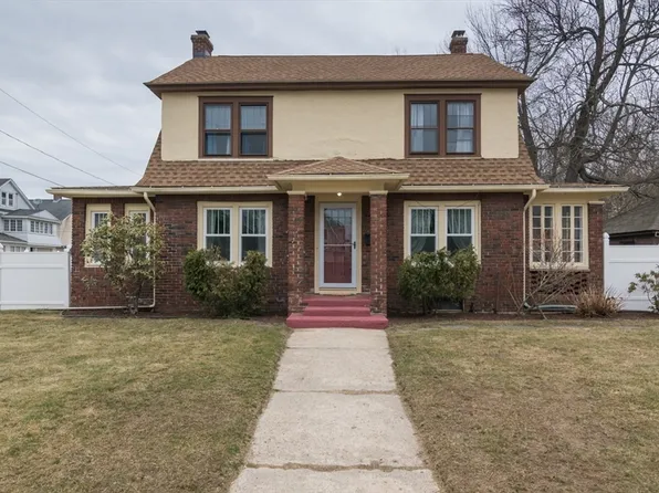 69 Belvidere St, Springfield, MA 01108