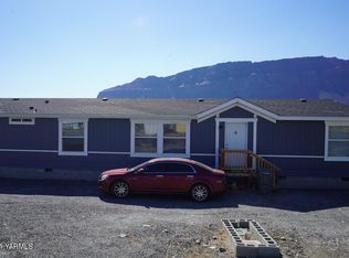 18318 Shore Ave SW, Mattawa, WA 99349