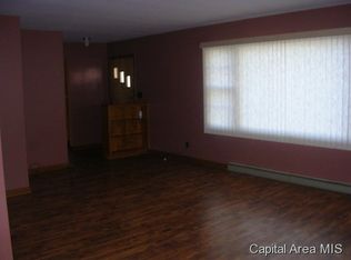 1031 Dayton St, Jacksonville, IL 62650