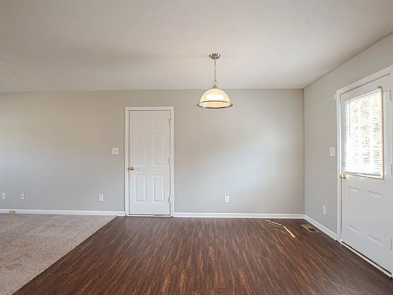1481 McClardy Rd — Photo 8