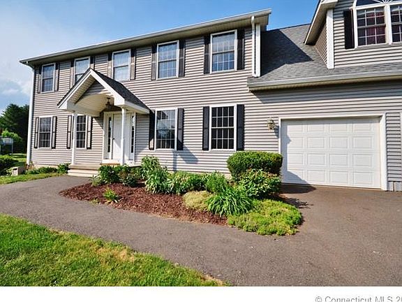 3-4 bedrooms and 2.1 bathro...