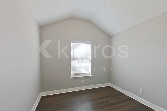 110 Western Red Cedar Dr — Photo 11