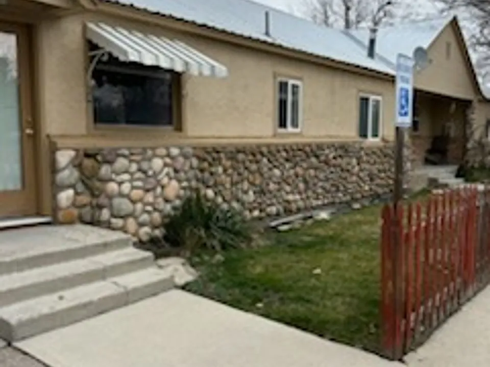43rd - 610 (Unit 1379)