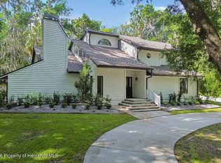 26262 Lake Lindsey Rd, Brooksville, FL 34601