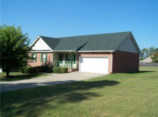 1270 Woods Ferry Rd, Gallatin, TN 37066