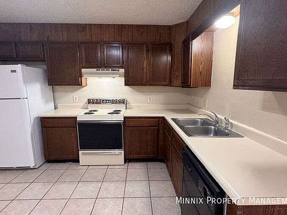 5th image of 5802 6th St APT D