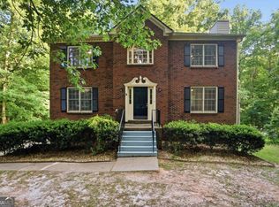 105 Woodsong Ct, Fayetteville, GA 30214