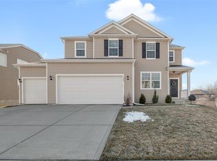 1089 Durham Garden Dr, Dardenne Prairie, MO 63368