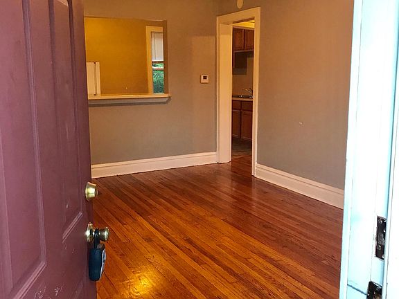 3rd image of 3455 Juniata St