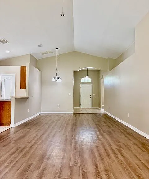 4035 Langdrum Dr — Photo 3