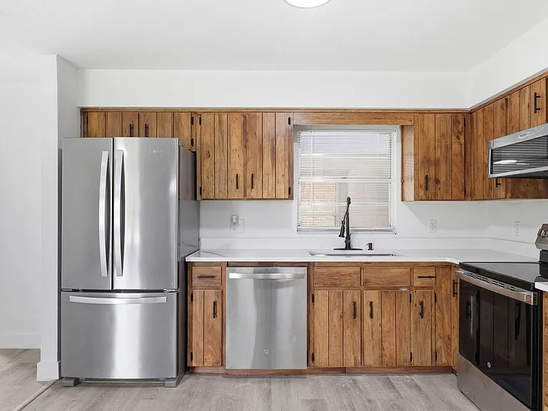 1214 Pace Dr NW — Photo 6