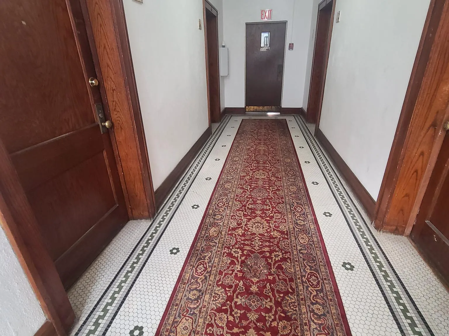 1 bed, $980 — Photo 3