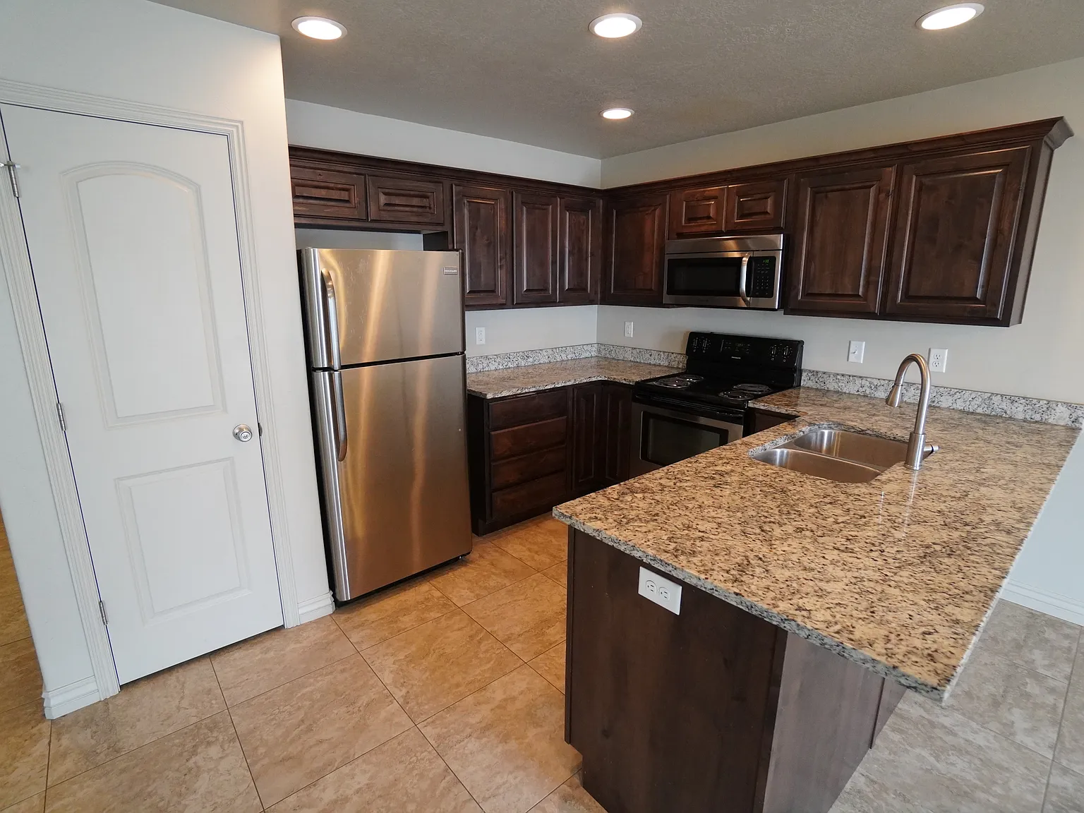 4328 W 5775 S 1A - Across the street from Emma Russell Park in Roy! — Photo 2