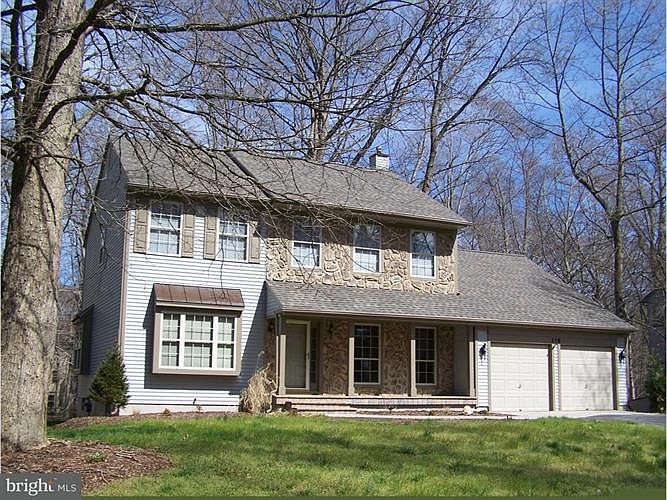 1st image of 116 Grove Mansion Way