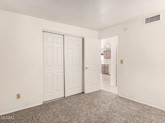 4th image of 4030 S Knotty Pine Pl