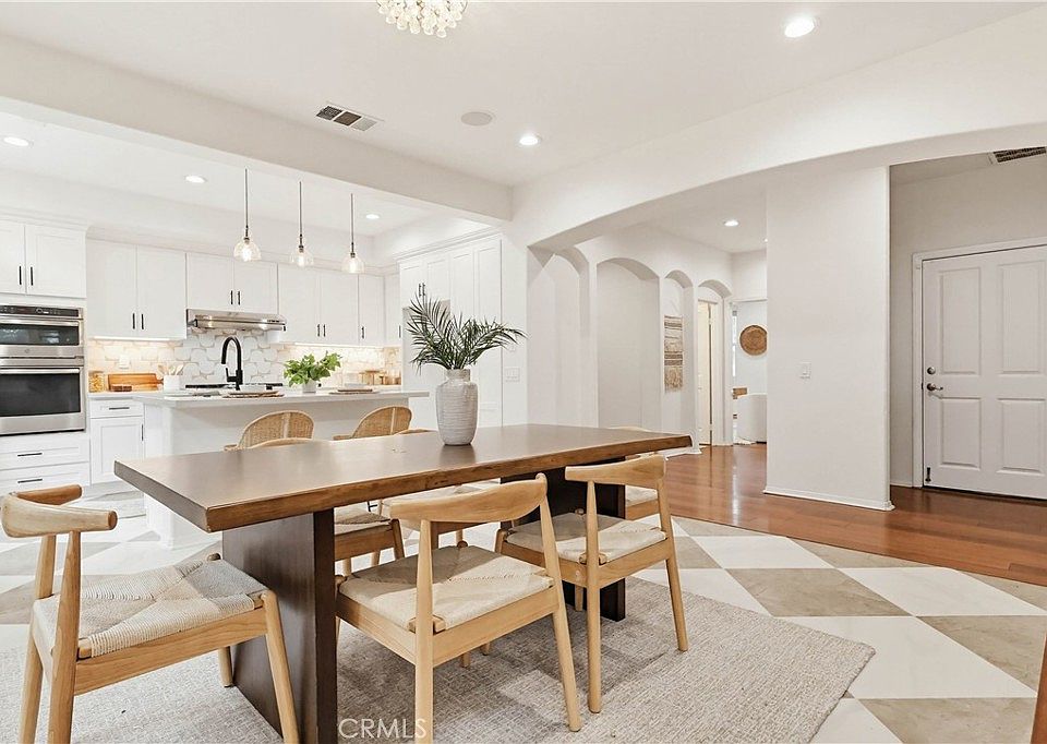 1st image of 9022 S Calvin Way