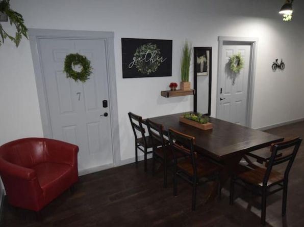 20 N 2nd St #4, Niles, MI 49120